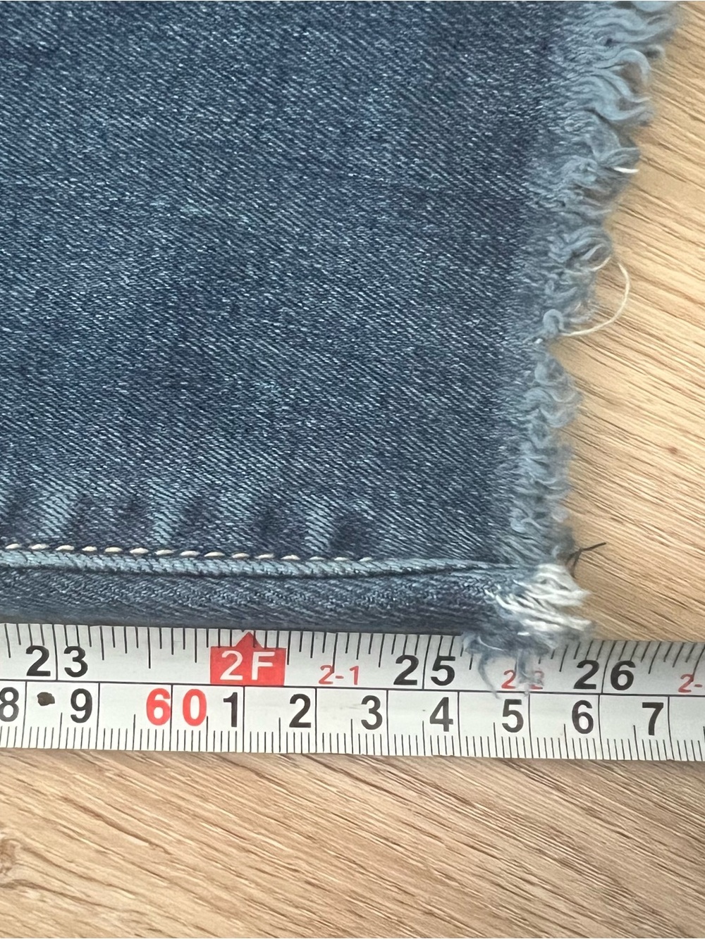 KanCan Distressed Button Fly Jeans Womens Size 5/26 Blue Skinny Denim - Picture 8 of 10